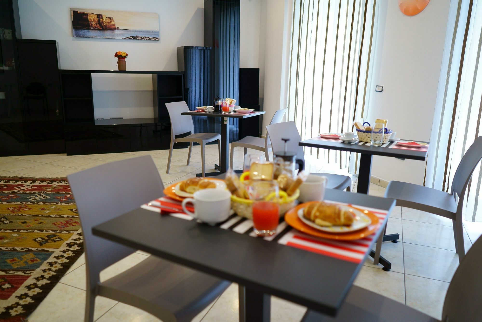 Welcome Inn Napoli Екстер'єр фото